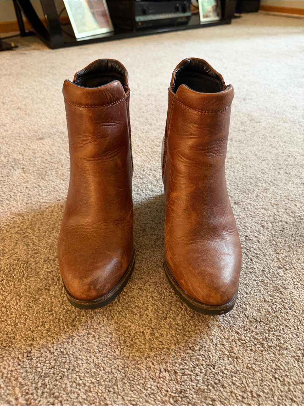 Sorel Brown Leather Ankle Booties - Classic Slip-On Style